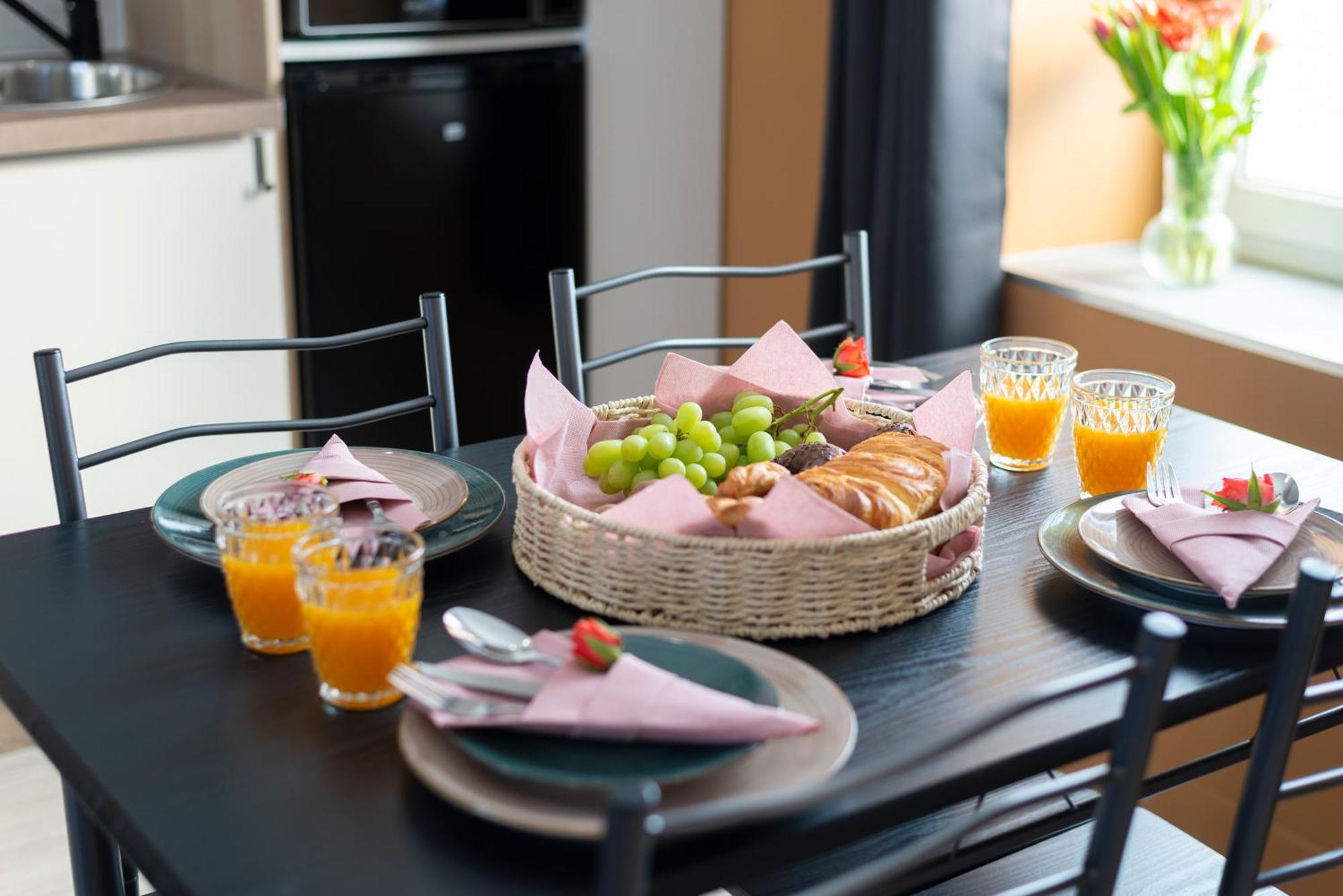 Jungle - Magnifique Appartement Avec Parking Prive - Paris-Disney & Cdg A 25 Minutes Pomponne Bagian luar foto