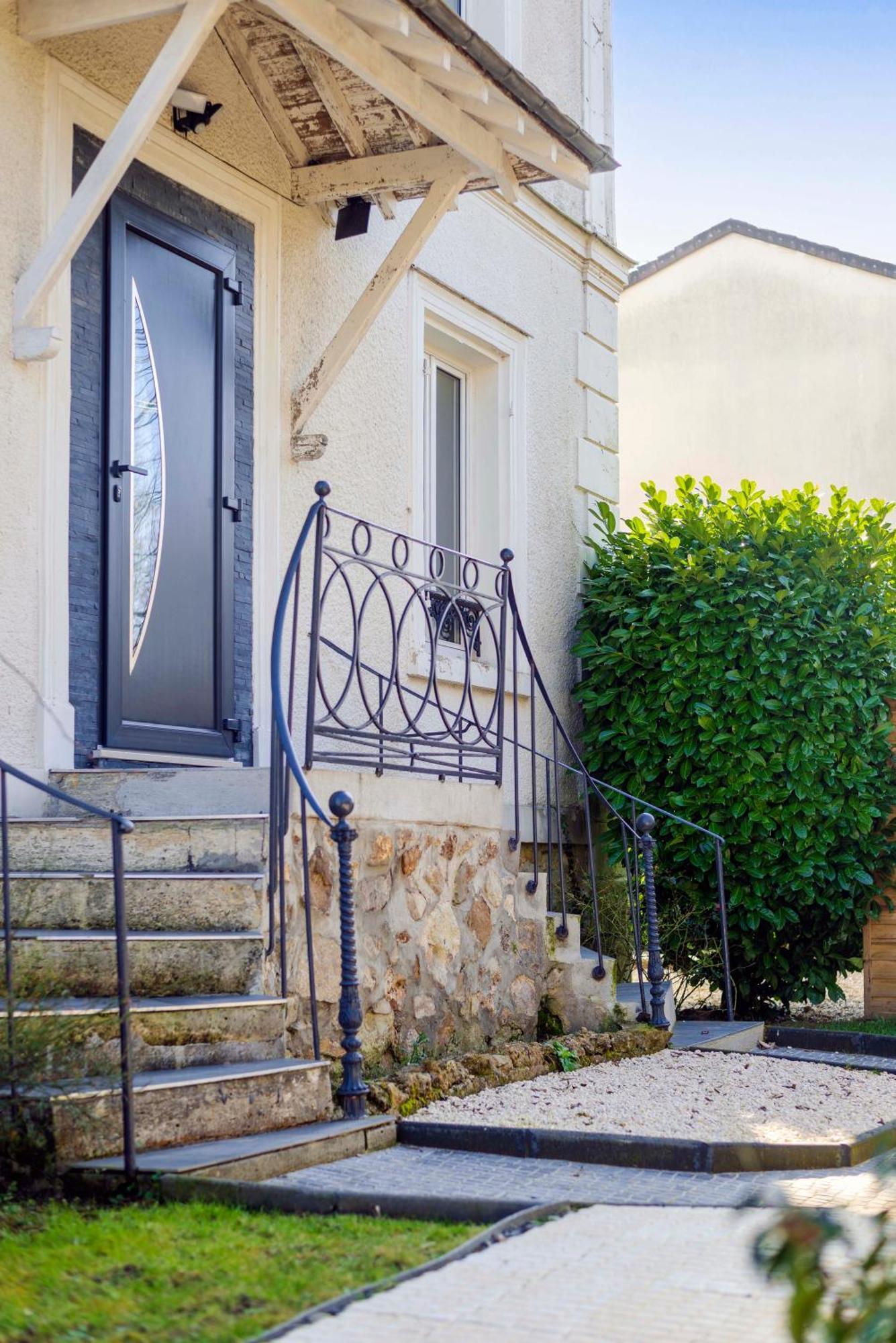 Jungle - Magnifique Appartement Avec Parking Prive - Paris-Disney & Cdg A 25 Minutes Pomponne Bagian luar foto